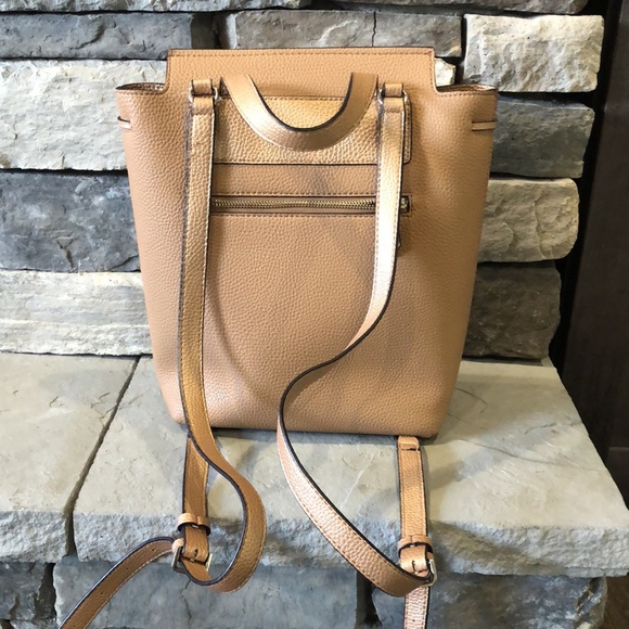 Guess Backpack - Picture 3 of 3